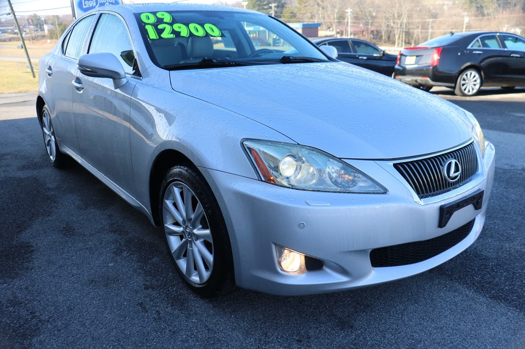 2009 Lexus IS Image 4