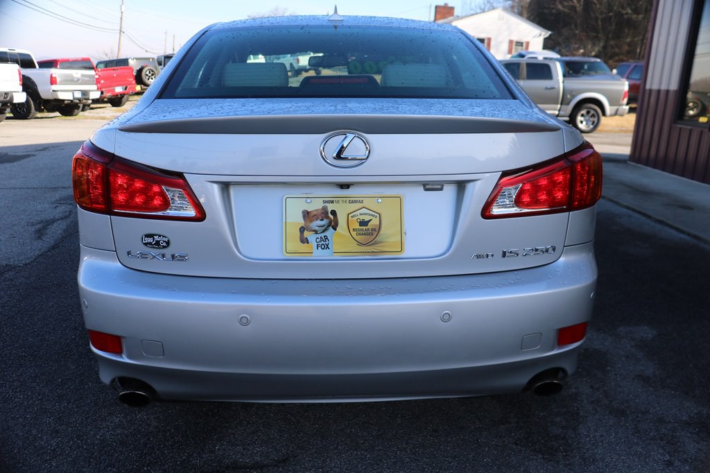 2009 Lexus IS Image 6