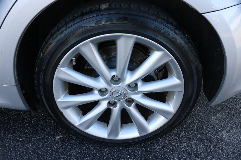 2009 Lexus IS Image 8