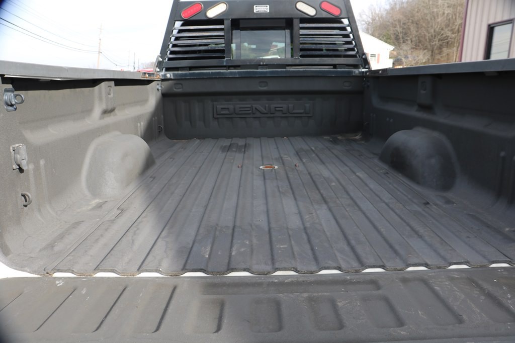 2015 GMC Sierra Image 10