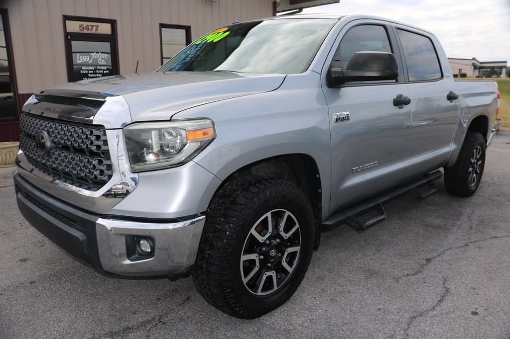 2018 Toyota Tundra Image 2