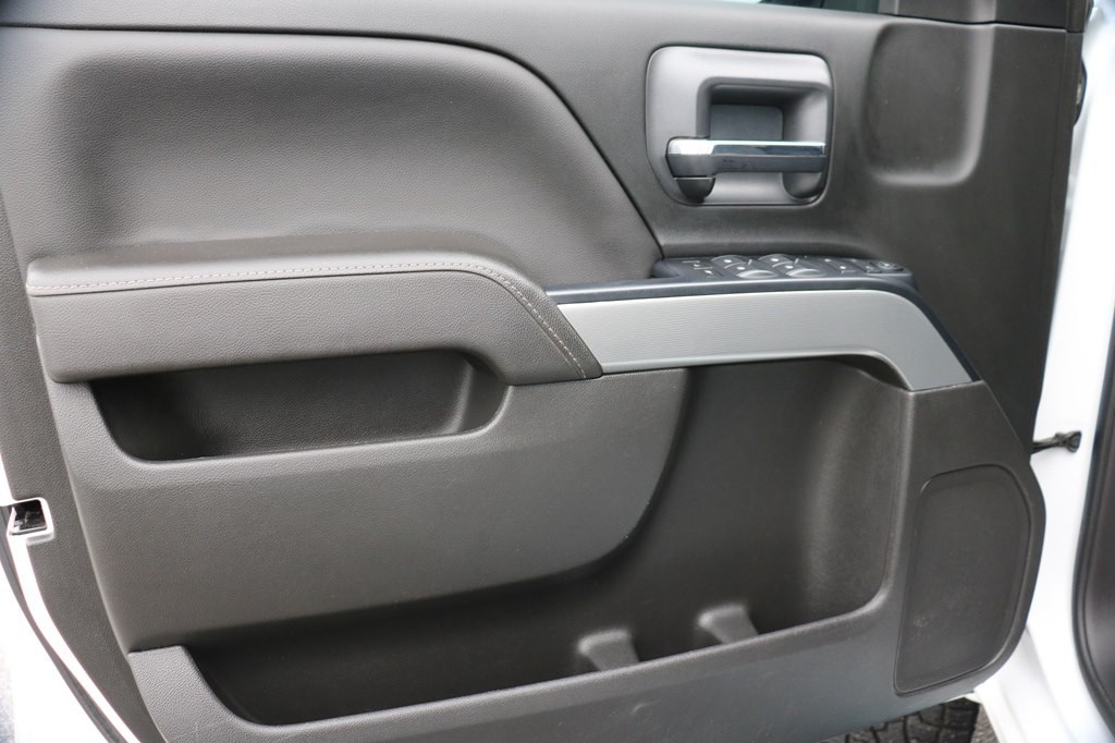 2018 Chevrolet Silverado 1500 Image 18