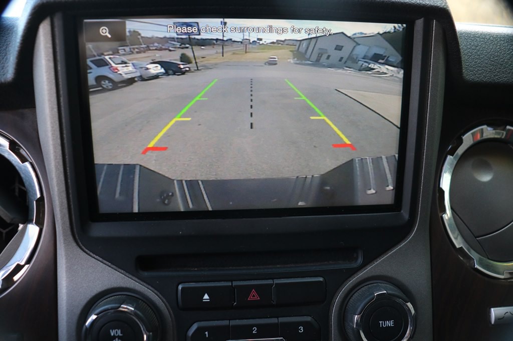 2015 Ford F-350 Image 18