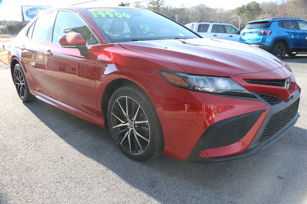 2021 Toyota Camry Image 4