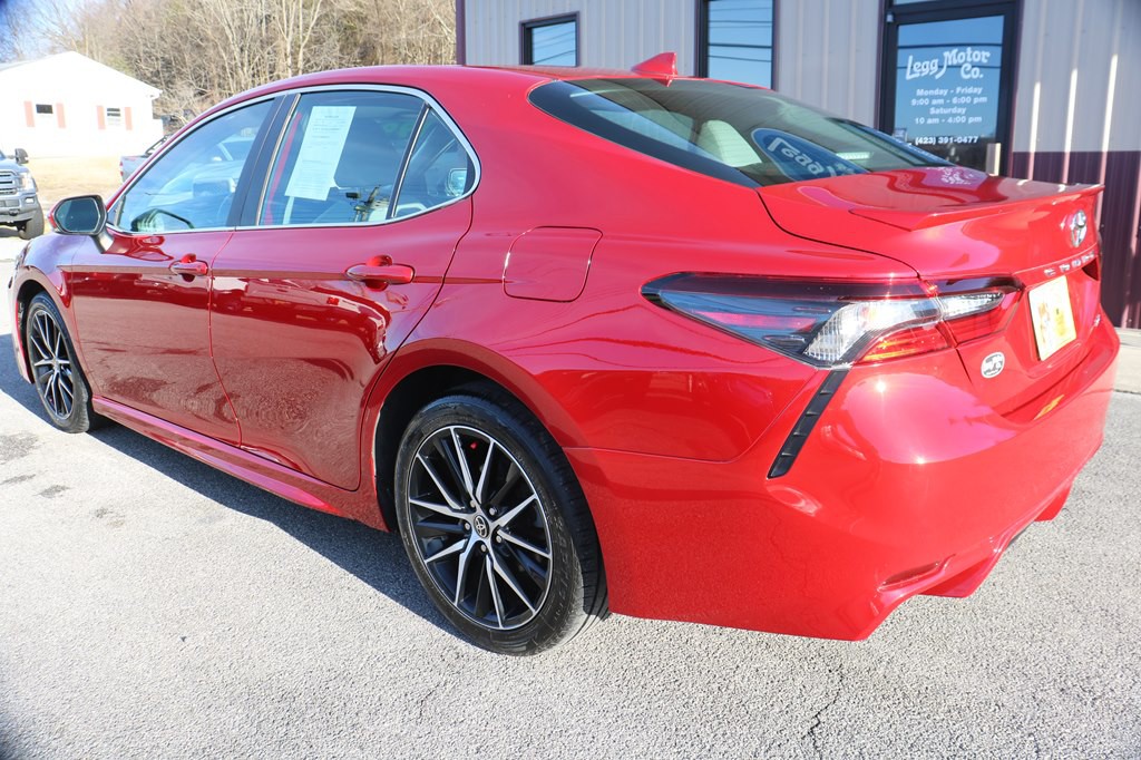 2021 Toyota Camry Image 7