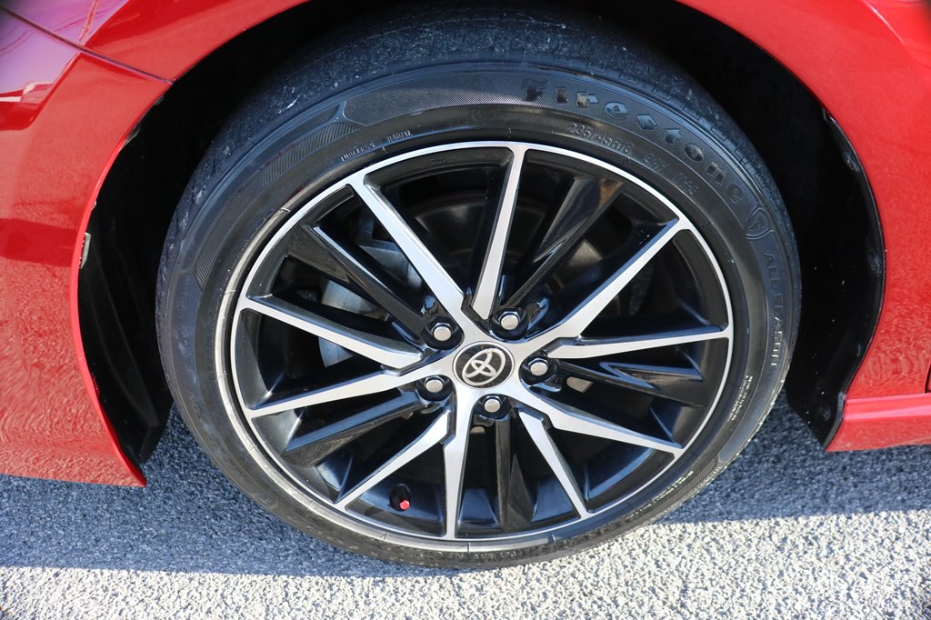 2021 Toyota Camry Image 9