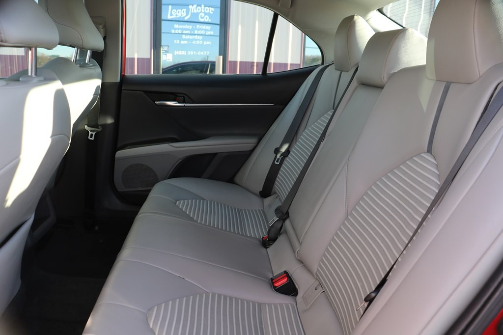 2021 Toyota Camry Image 11