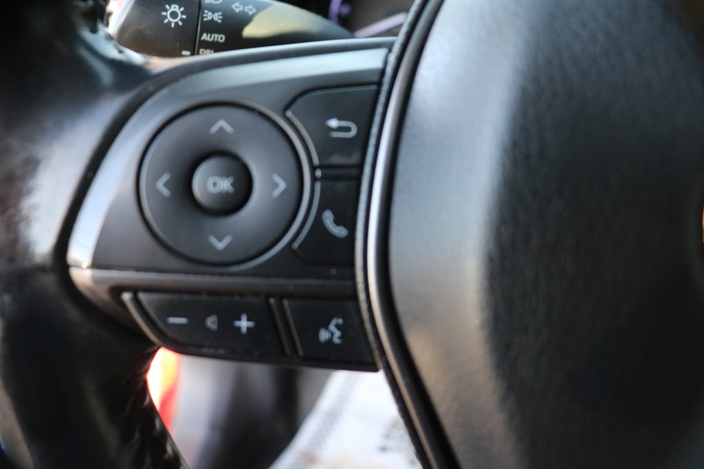 2021 Toyota Camry Image 17