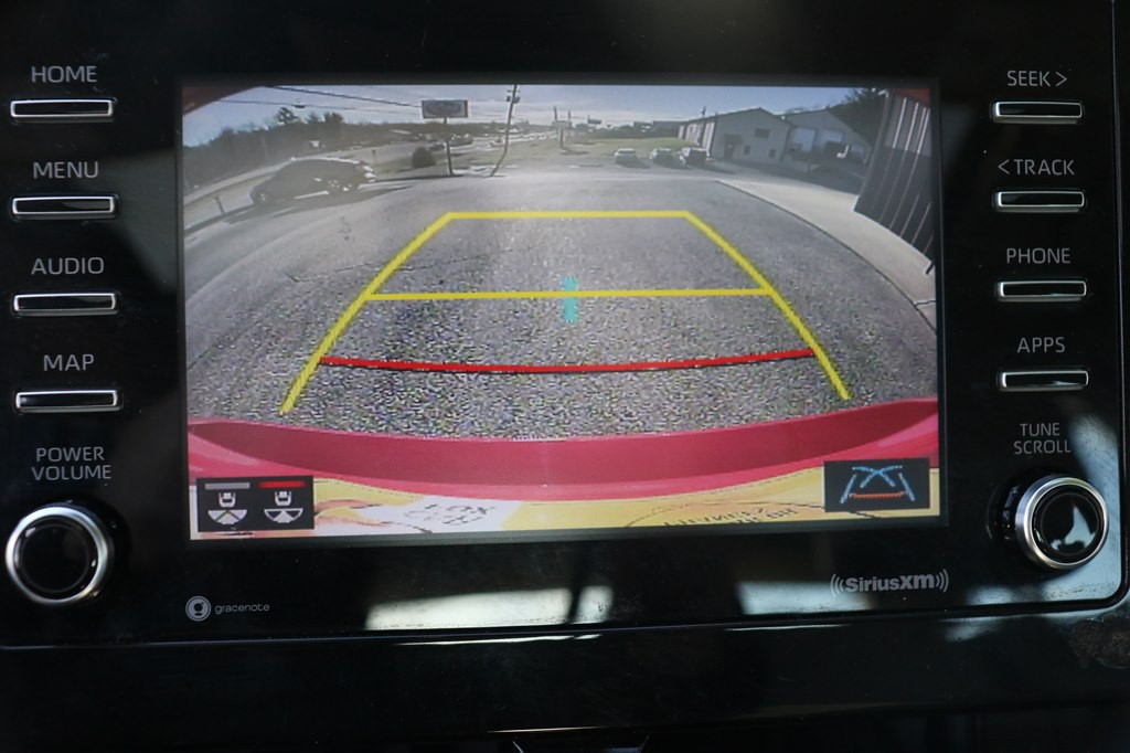 2021 Toyota Camry Image 19