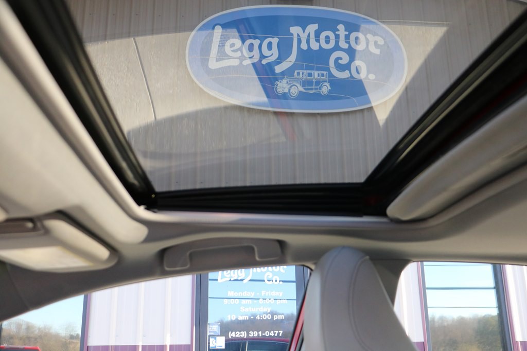 2021 Toyota Camry Image 20