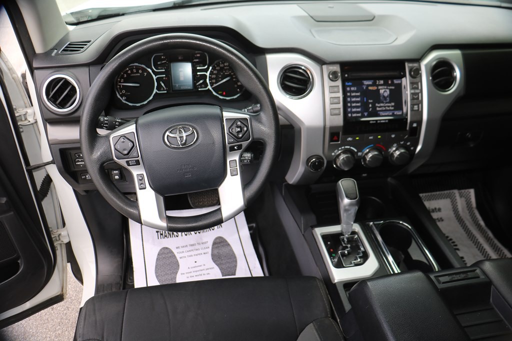 2019 Toyota Tundra Image 11