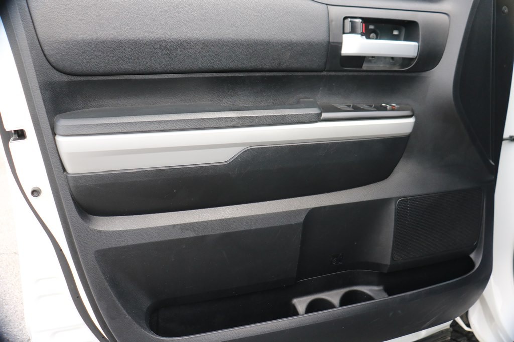 2019 Toyota Tundra Image 19