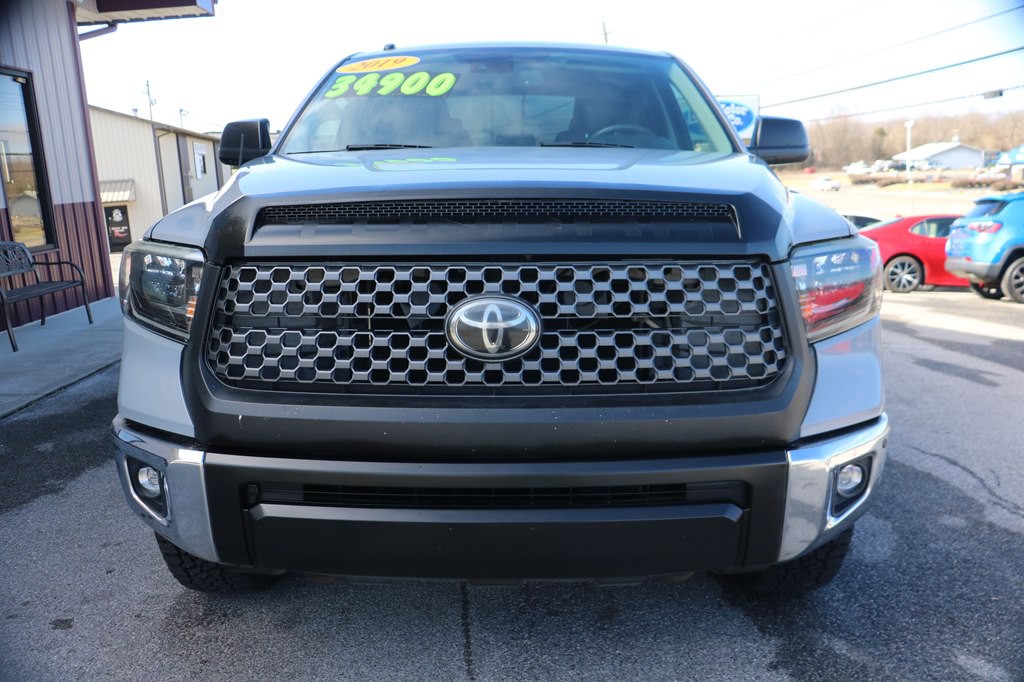 2019 Toyota Tundra Image 3