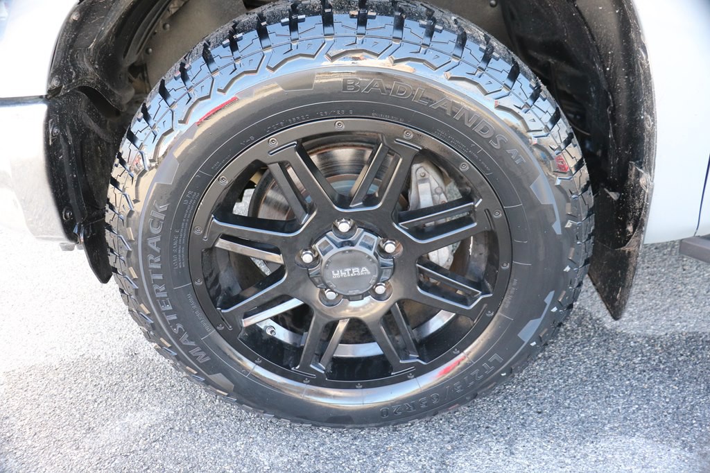 2019 Toyota Tundra Image 9