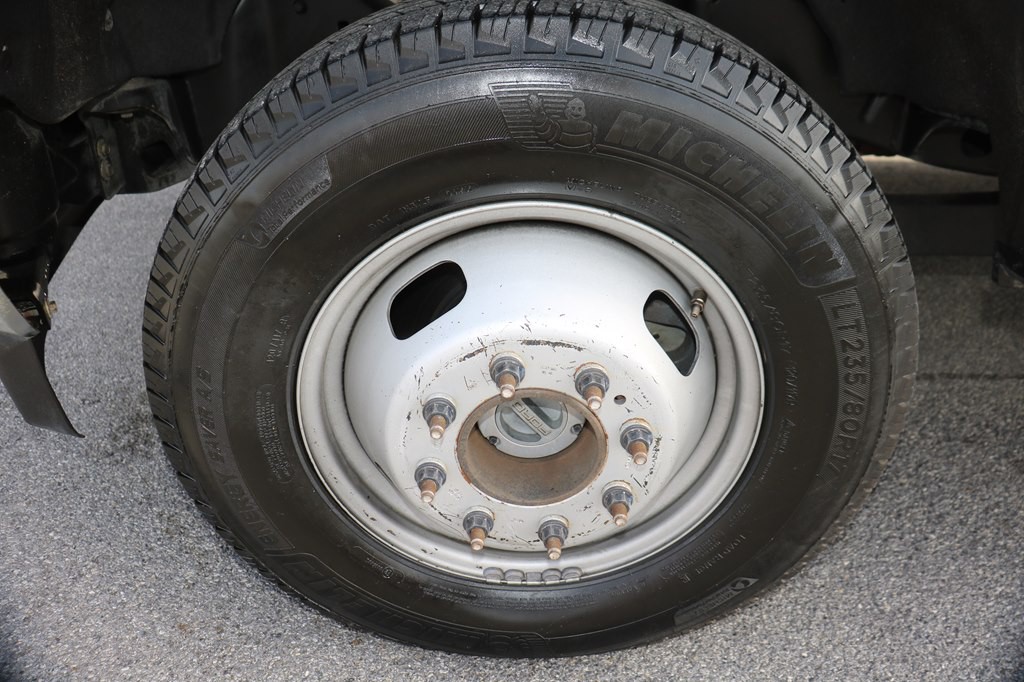 2019 Ford F-350 Image 9