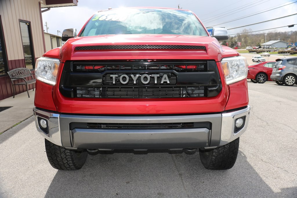 2017 Toyota Tundra Image 3