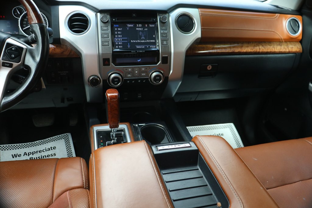 2017 Toyota Tundra Image 12