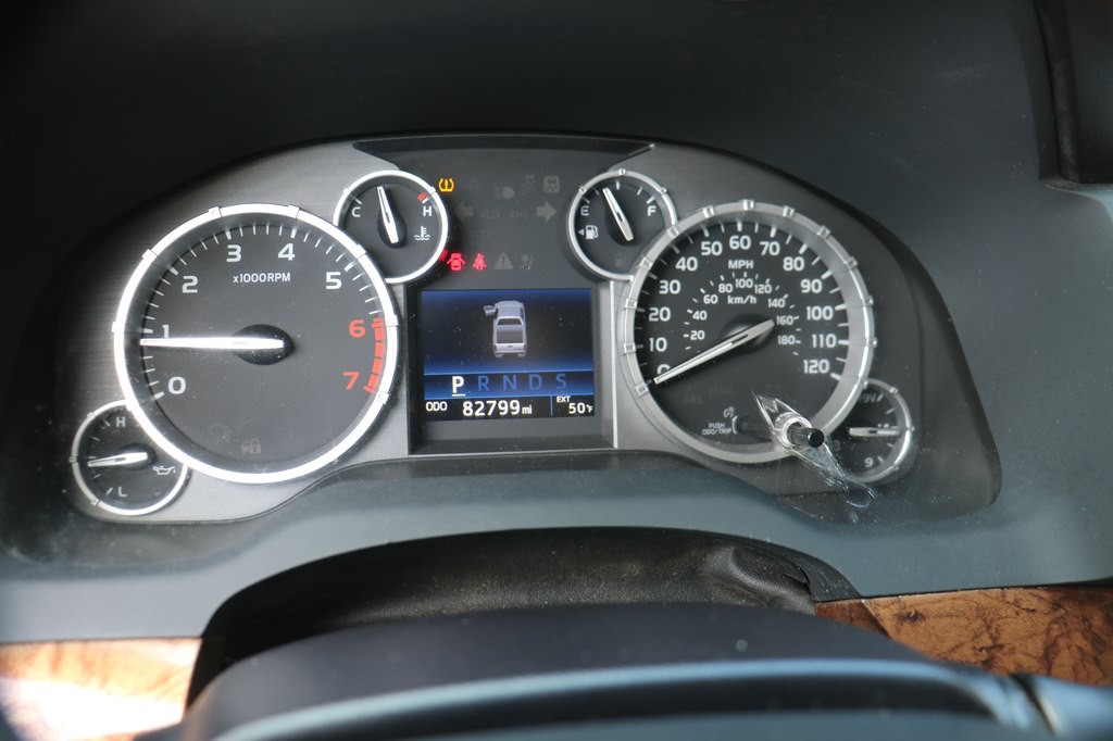 2017 Toyota Tundra Image 14