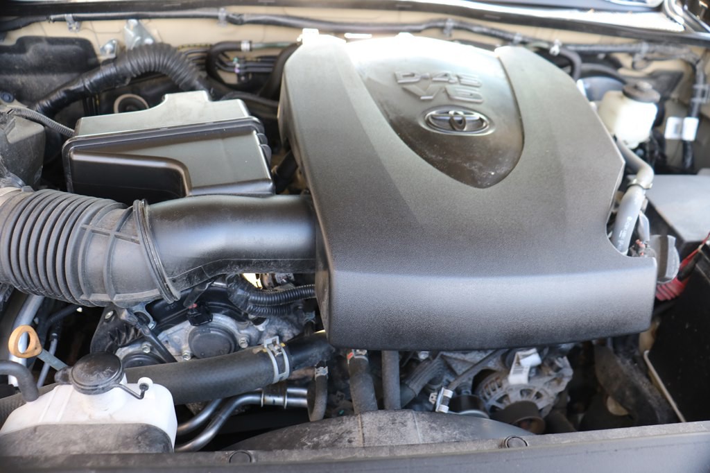 2020 Toyota Tacoma Image 21