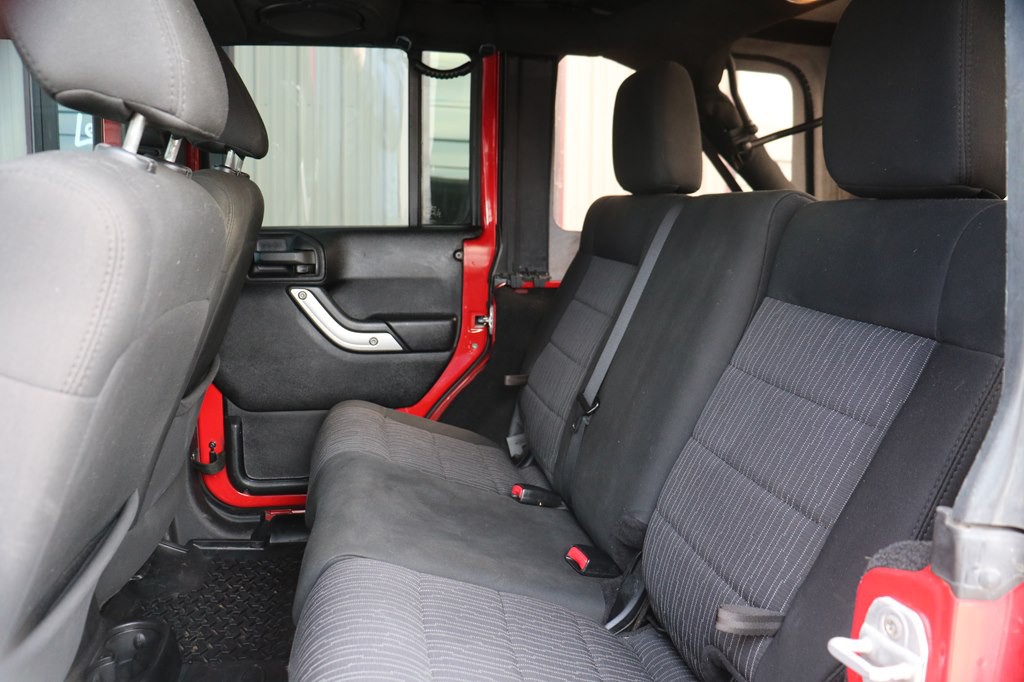 2012 Jeep Wrangler Unlimited Image 10