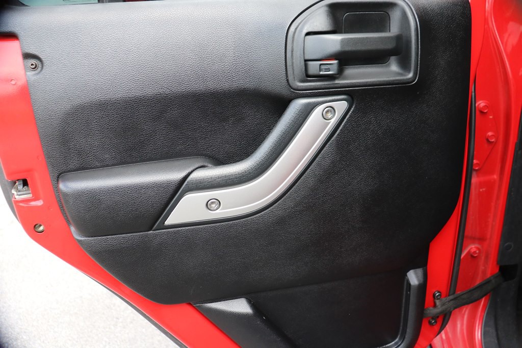 2012 Jeep Wrangler Unlimited Image 18