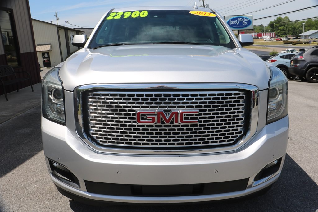 2017 GMC Yukon Image 3