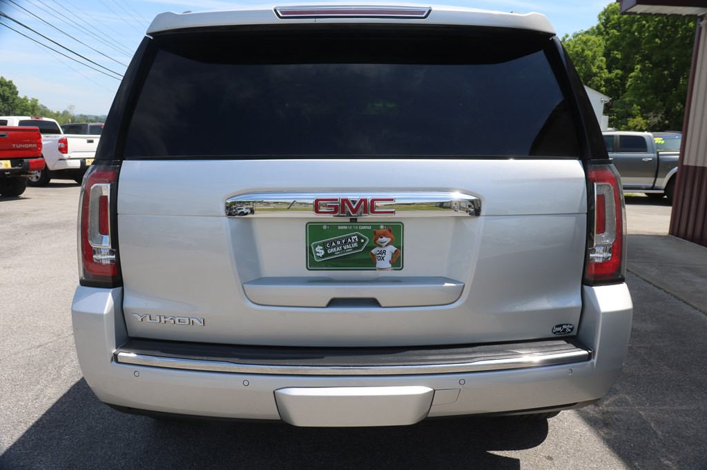 2017 GMC Yukon Image 6