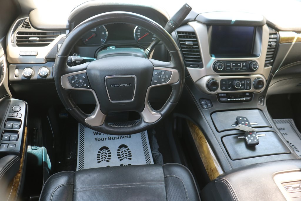 2017 GMC Yukon Image 13