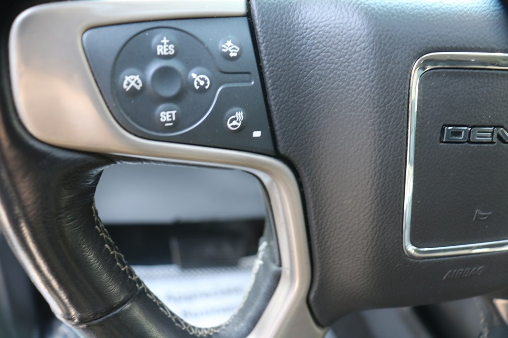 2017 GMC Yukon Image 18