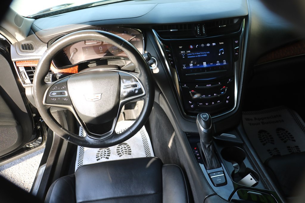 2016 Cadillac CTS Image 12