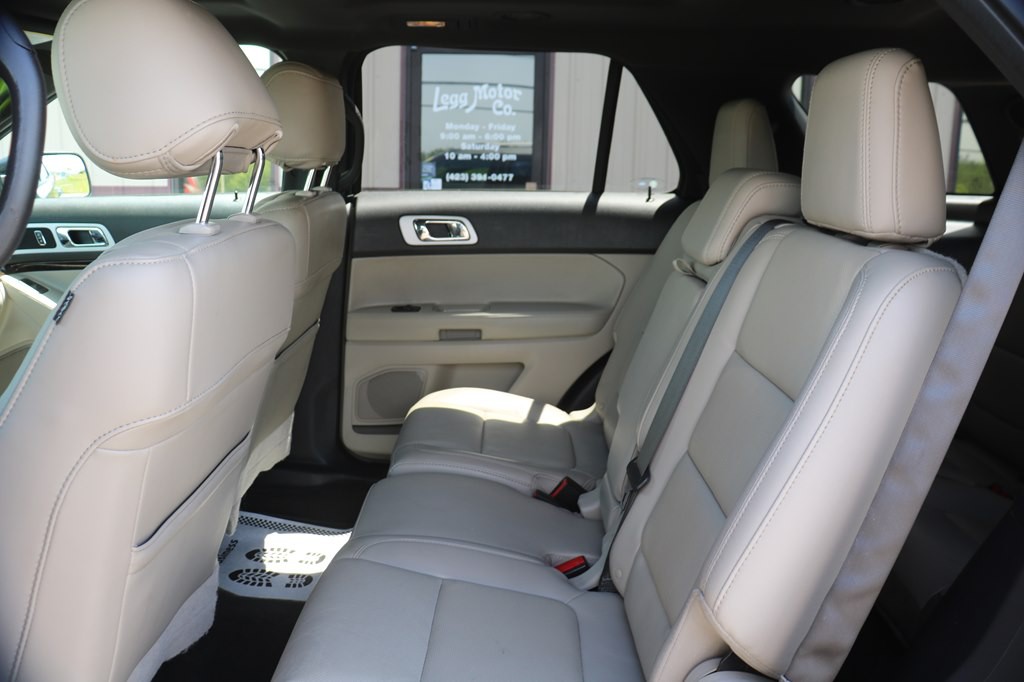 2015 Ford Explorer Image 11