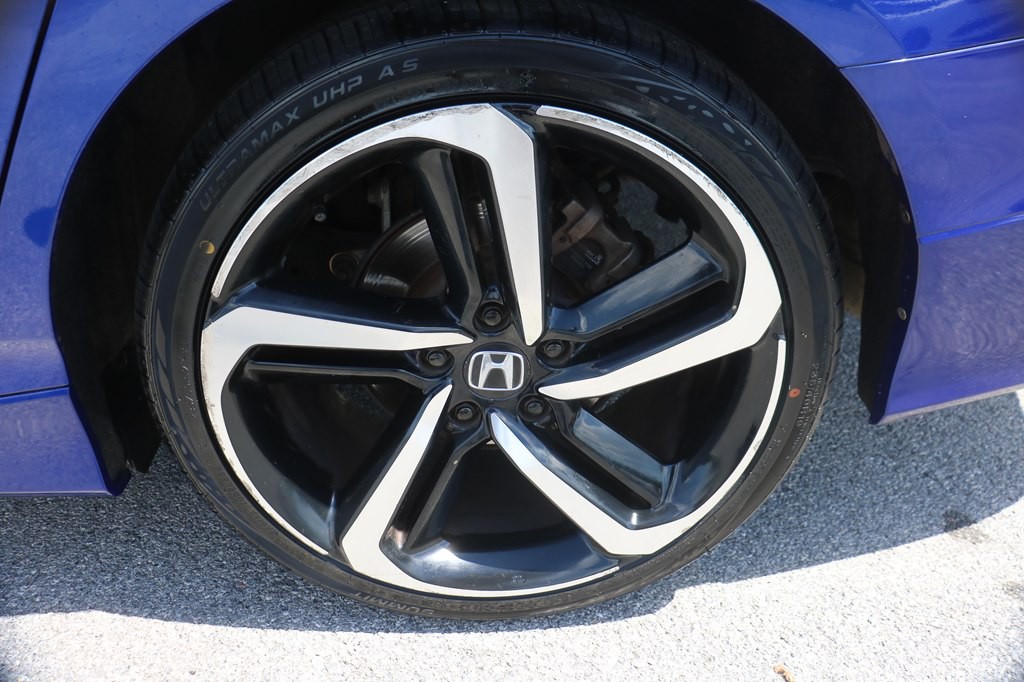 2020 Honda Accord Image 8