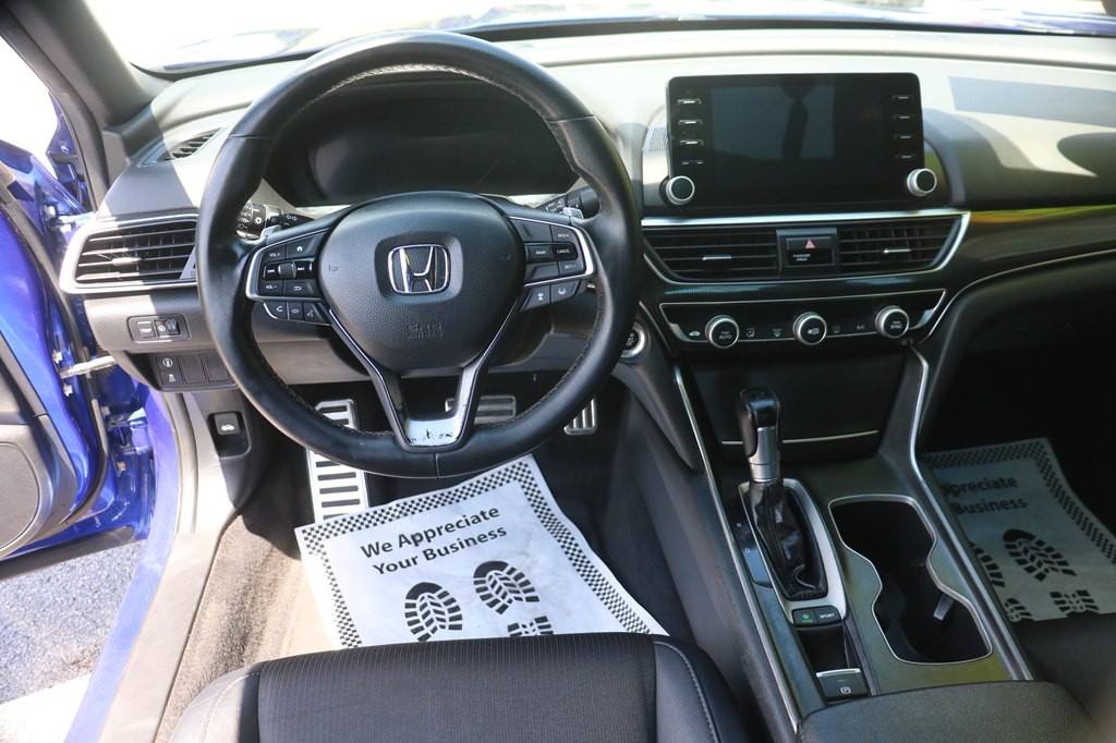 2020 Honda Accord Image 11