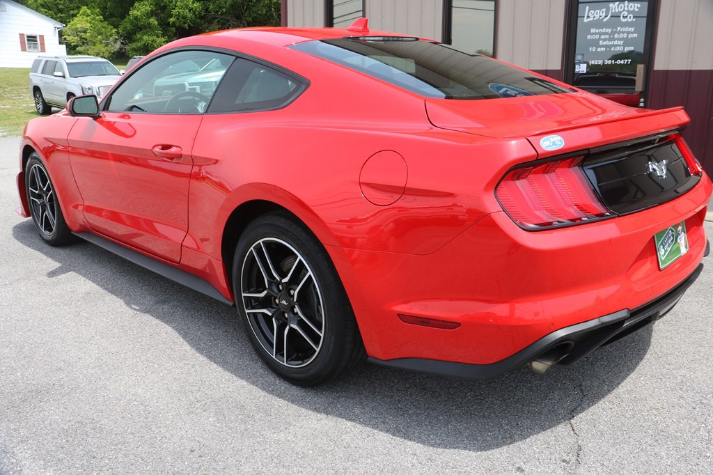 2022 Ford Mustang Image 7