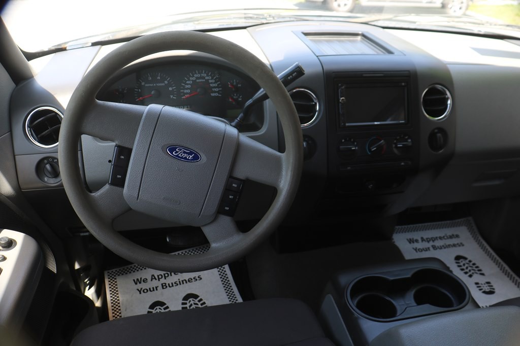 2005 Ford F-150 Image 11