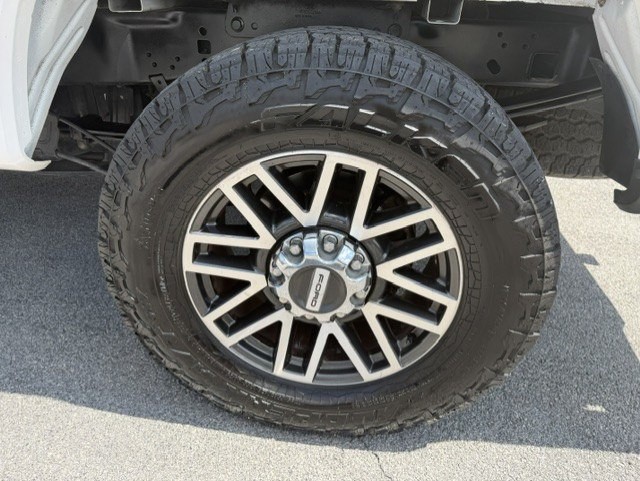 2017 Ford F-250 Image 8