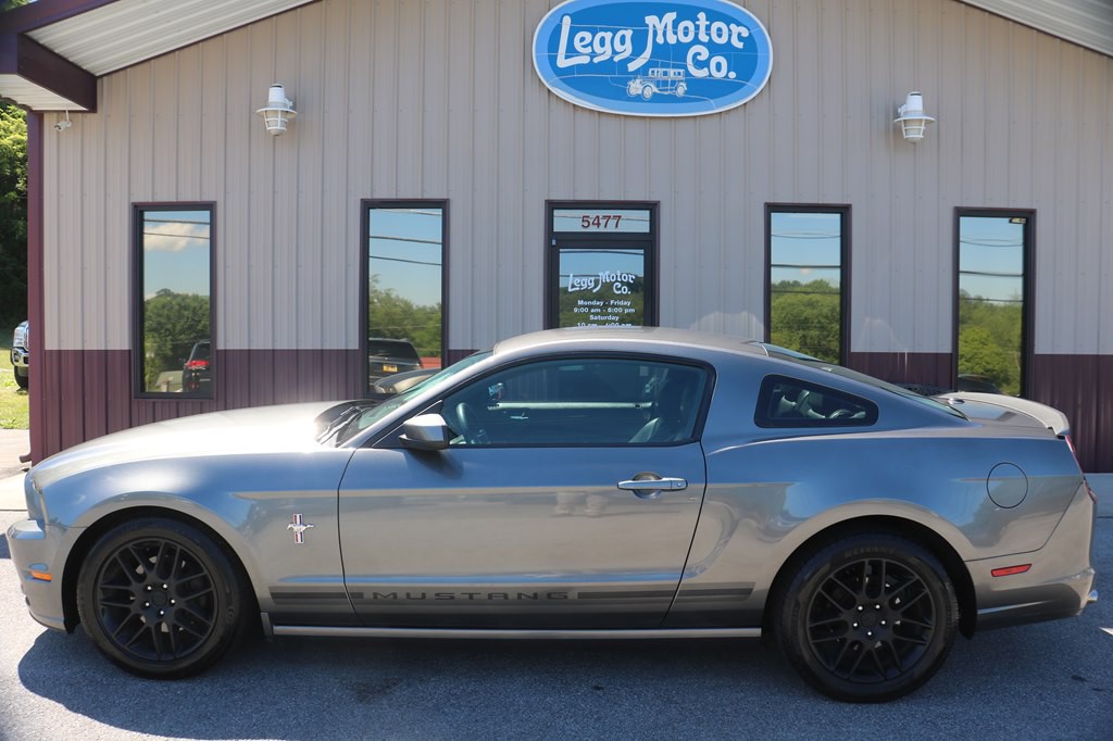 2014 Ford Mustang Image 1