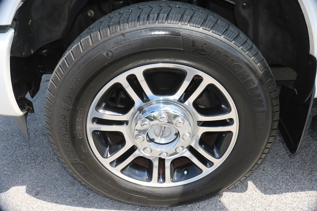 2016 Ford F-250 Image 9