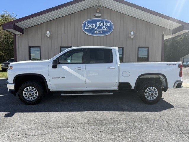 2022 Chevrolet Silverado 1500 Image 1
