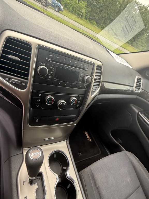 2012 Jeep Grand Cherokee Image 6