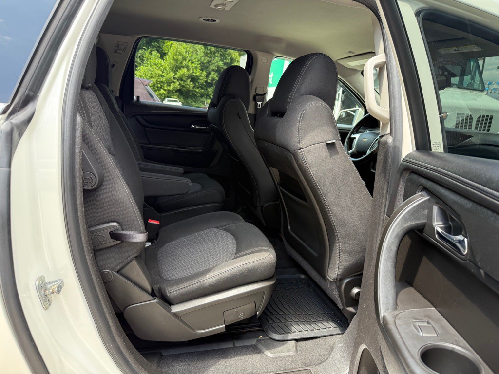 2013 Chevrolet Traverse Image 8