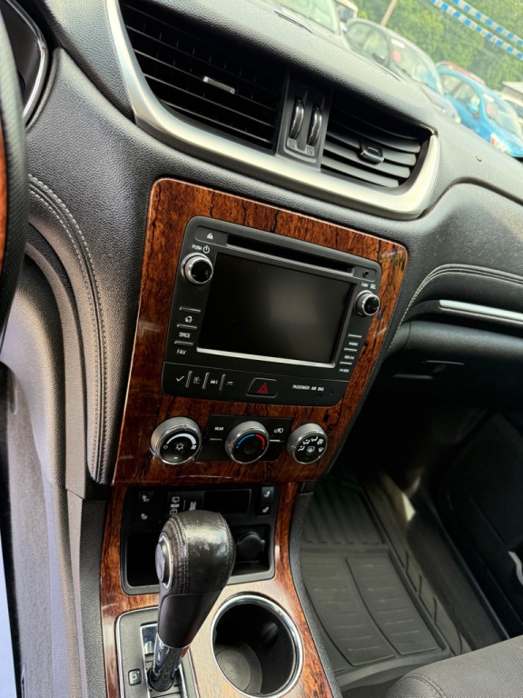 2013 Chevrolet Traverse Image 12
