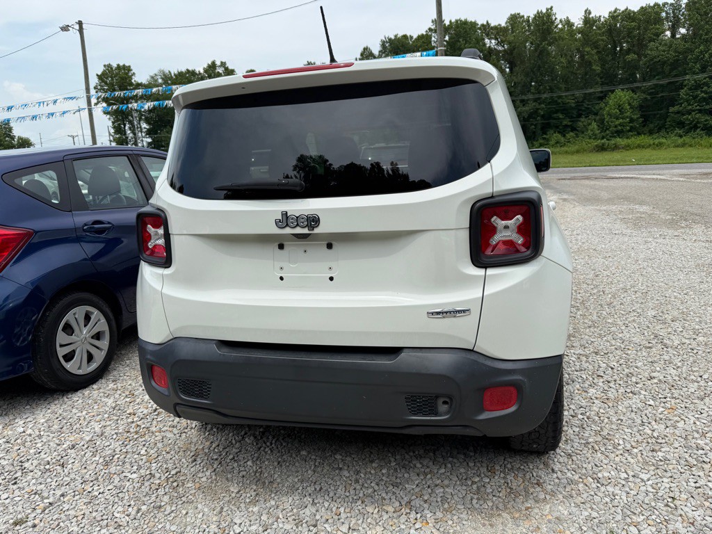 2015 Jeep Renegade Image 6