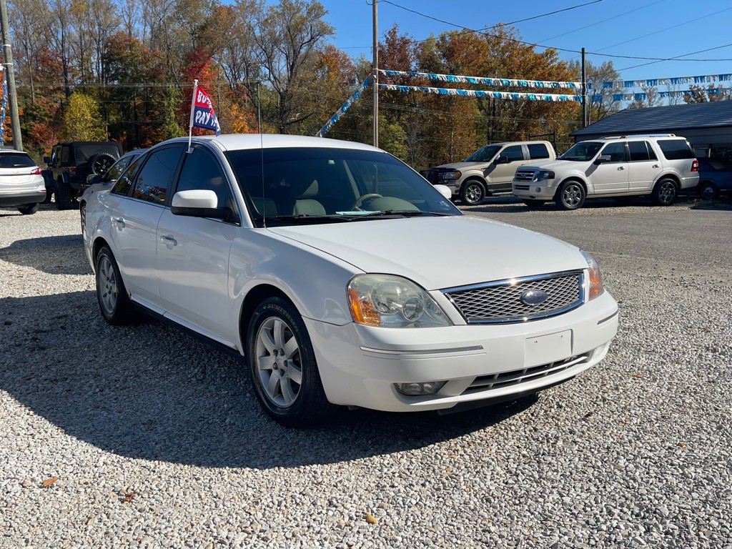 2006 Ford Five Hundred Image 2