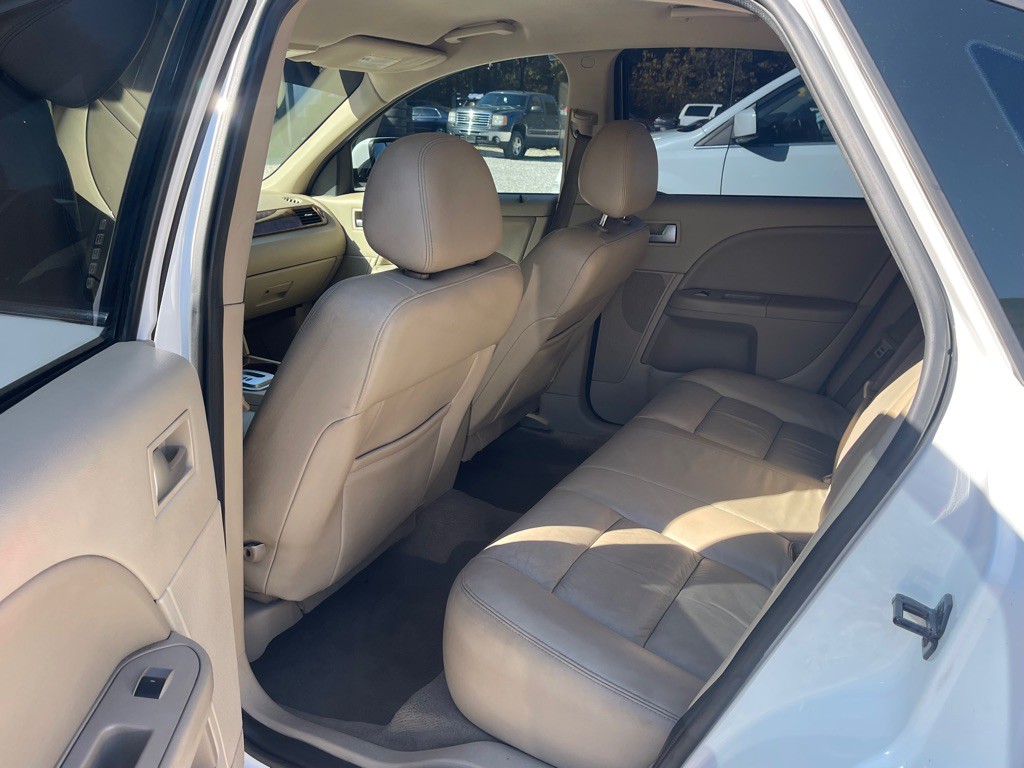 2006 Ford Five Hundred Image 5