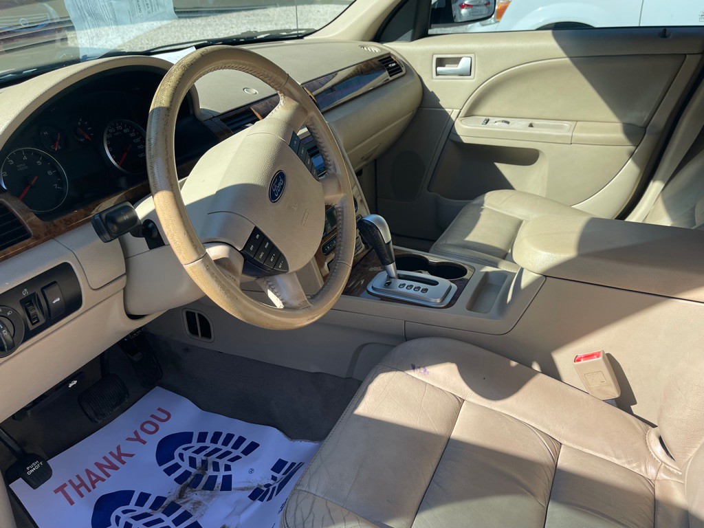 2006 Ford Five Hundred Image 6