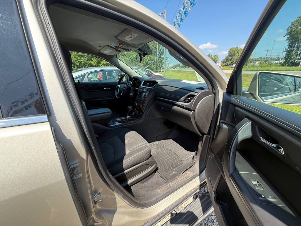 2013 Chevrolet Traverse Image 6