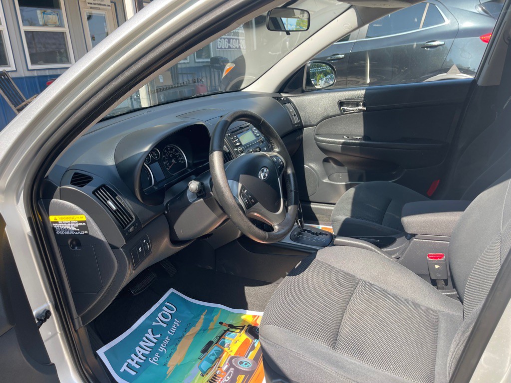 2009 Hyundai Elantra Image 6