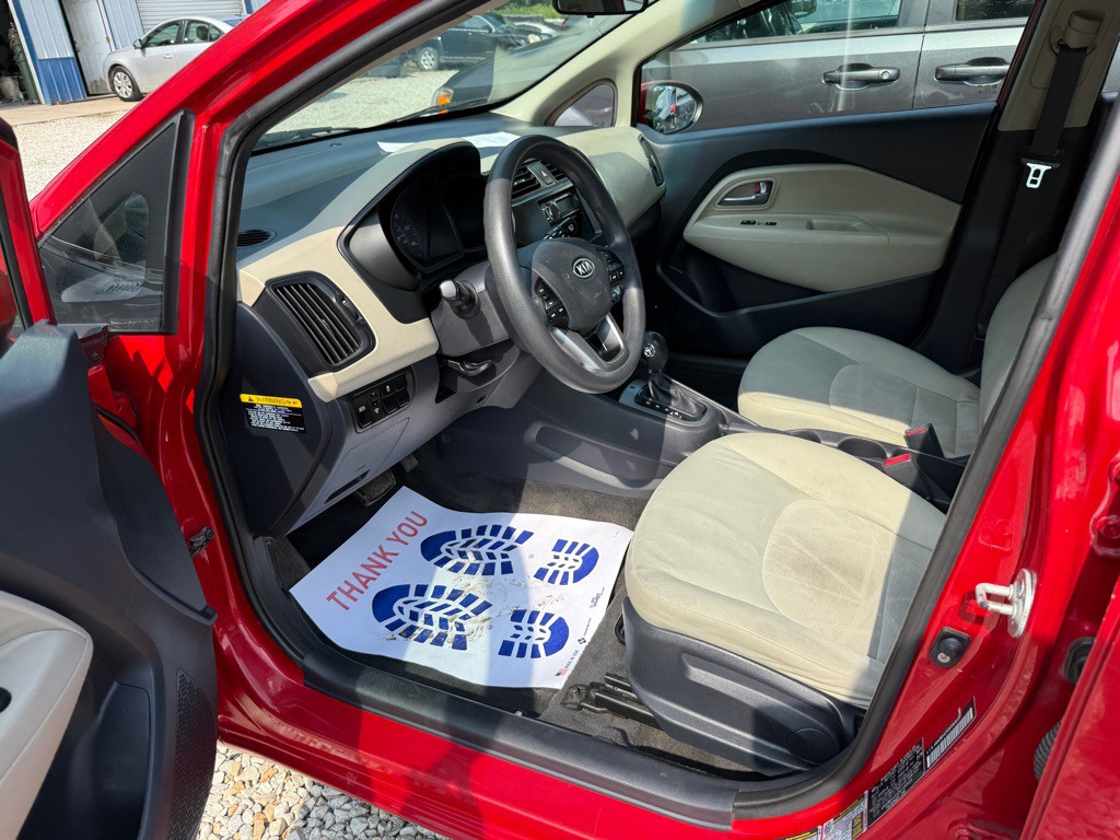 2013 Kia Rio Image 5