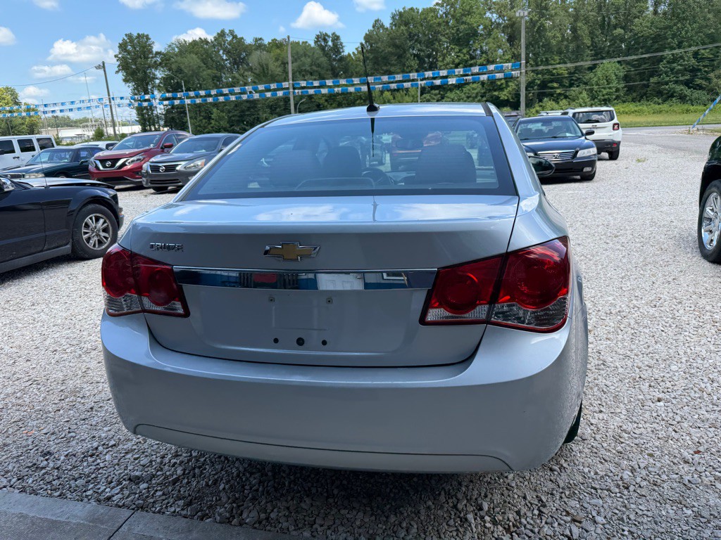 2014 Chevrolet Cruze Image 5